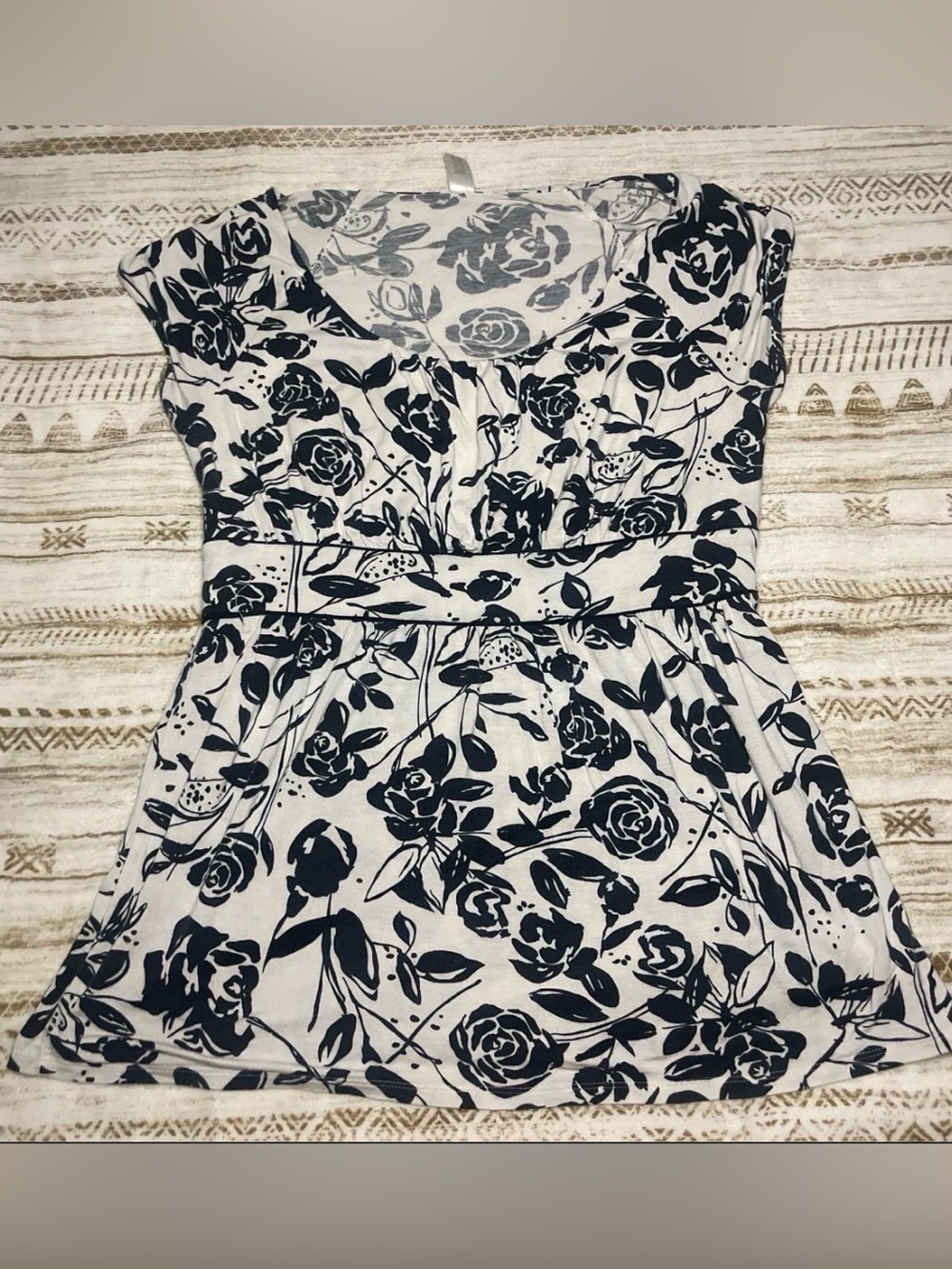 Merona Black and White Floral Belted Tunic